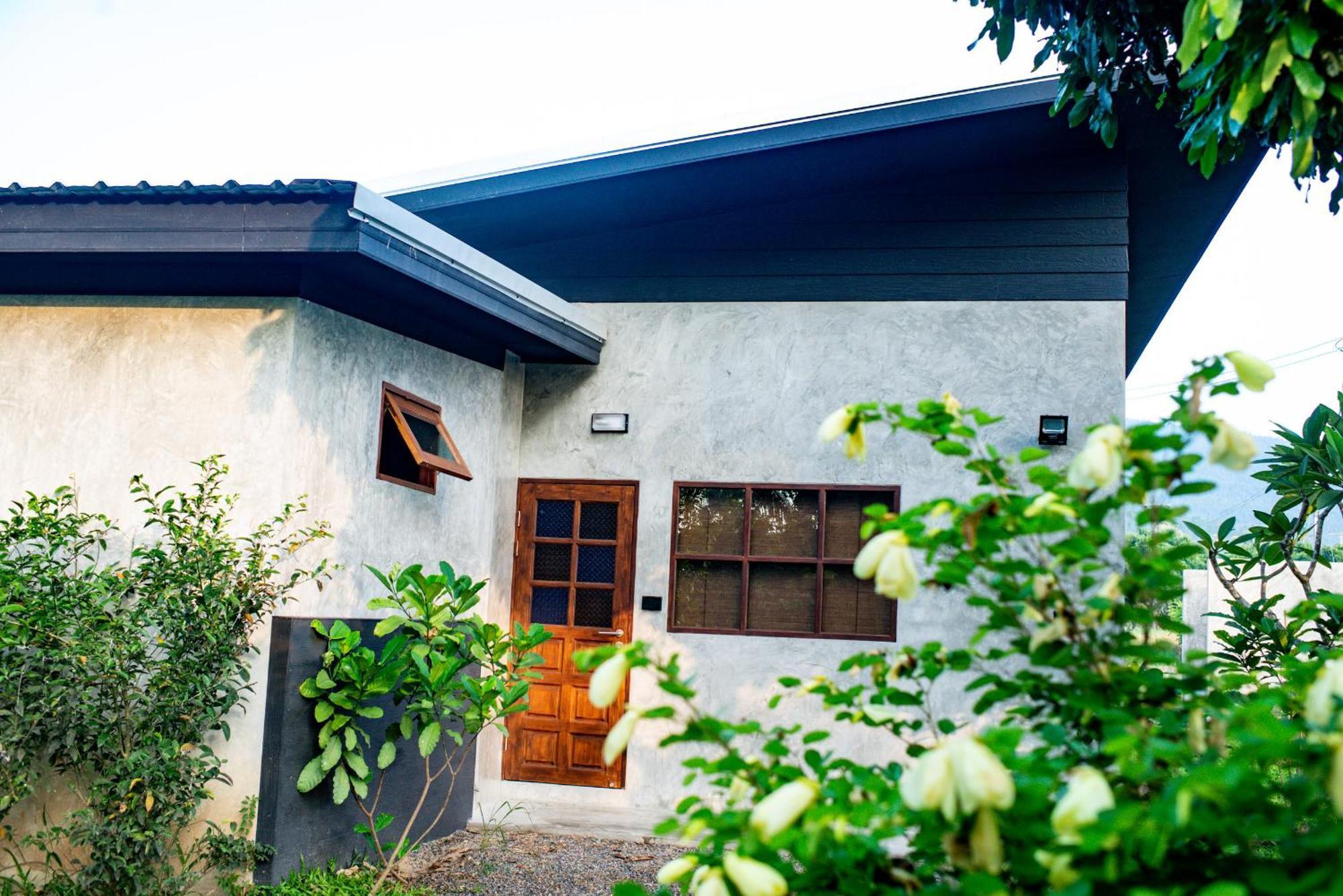 Suan Sook Homestay Chom Thong Exterior photo